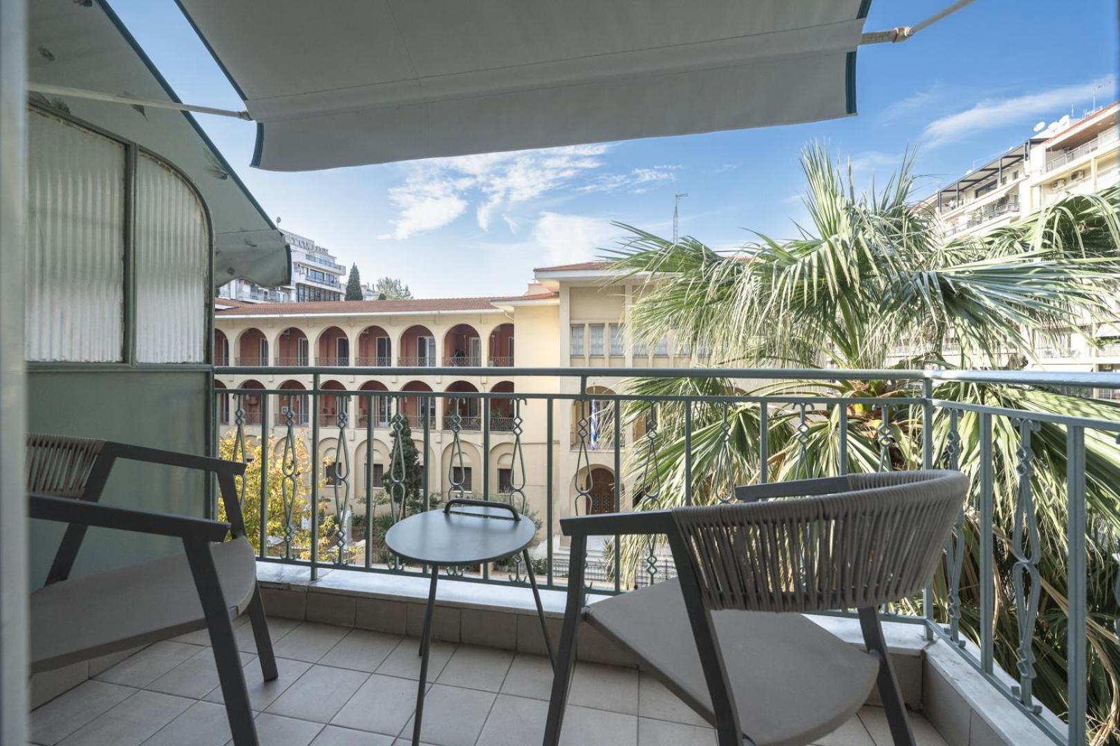 The Palm Vogatsikou By Luxlikehome